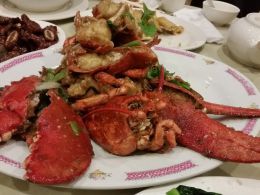 菜品：龙虾 - 避风塘小炒
