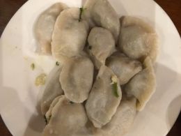 菜品：饺子 - 中华经典包子铺