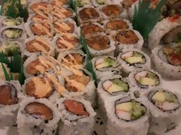 菜品：寿司 - Kami Sushi