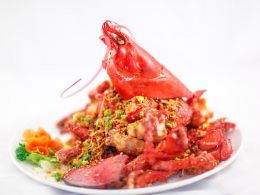 菜品：龙虾 - 富苑海鲜酒家