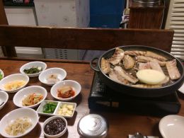 菜品： - Jung Soo Nae Restaurant