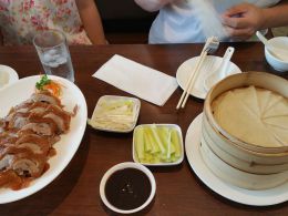 菜品：片皮鸭 - 北京烤鸭店