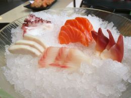 菜品：刺身 - Heart Sushi