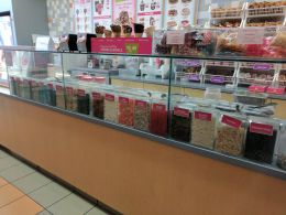 环境： - Marble Slab Creamery