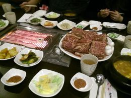 菜品：烤肉 - Sariwon Korean BBQ Restaurant