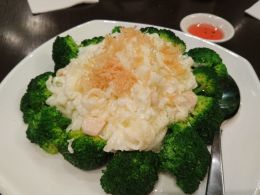 菜品： - 南翔上海料理